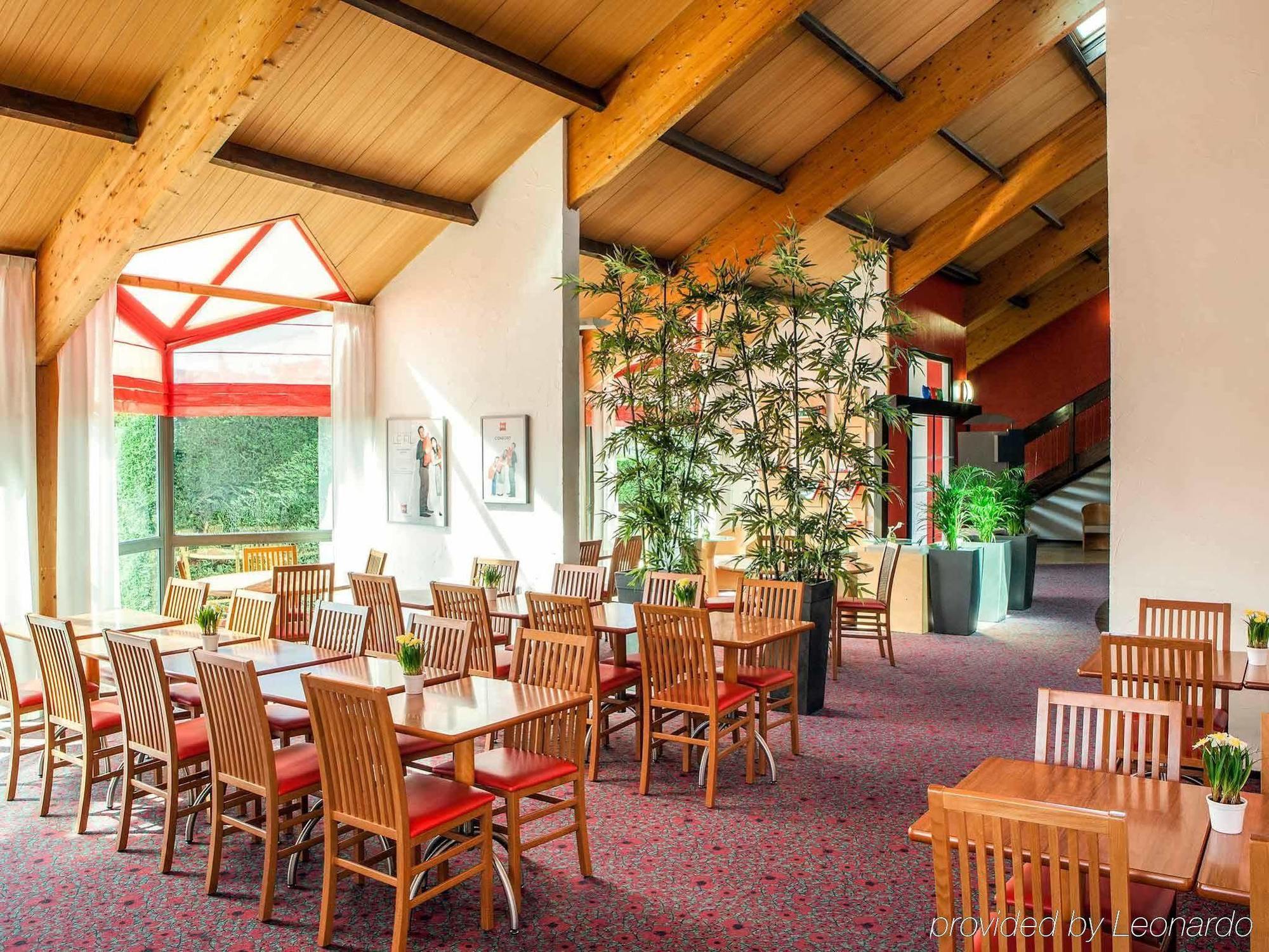 Hotel De La Briere Trignac Eksteriør bilde
